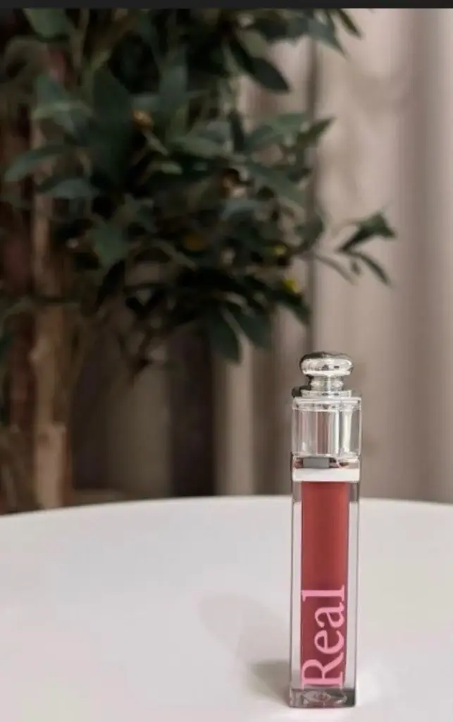 REALBEAUTY LIQUID LIPSTICK