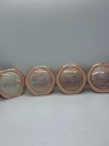 Lareen bright Highlighter