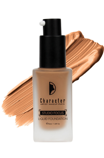 [CHARACTER] Studio Focus Liquid Foundation 09