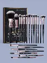 MAANGE A NEW SOFTNESS PROFESSIONAL MAKEUP BRUSH